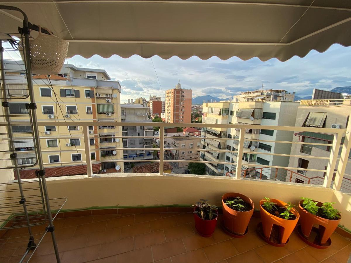 Era'S Apartment Tirana Exterior foto